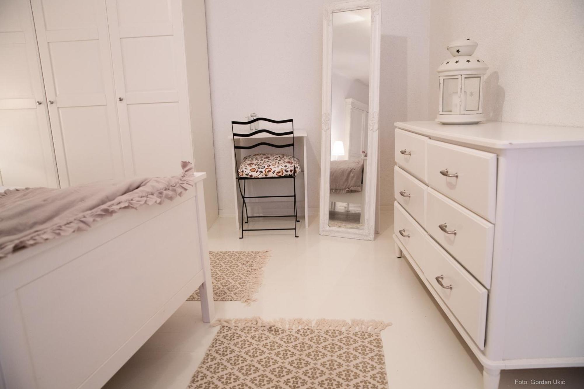 Apartment Jolli Rovigno Esterno foto